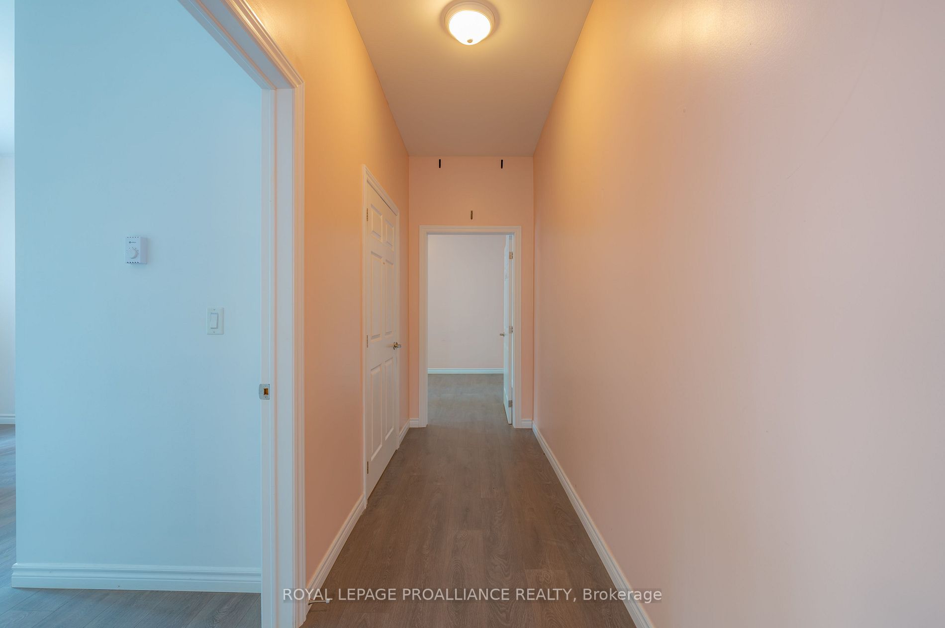 71 Toronto Rd