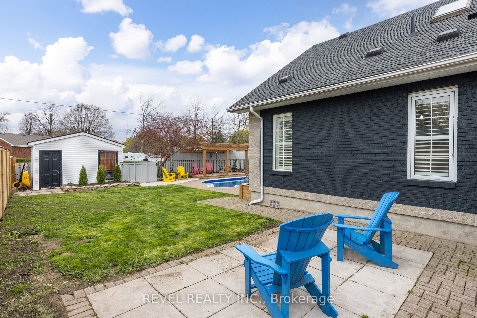 6461 O'Neil Street