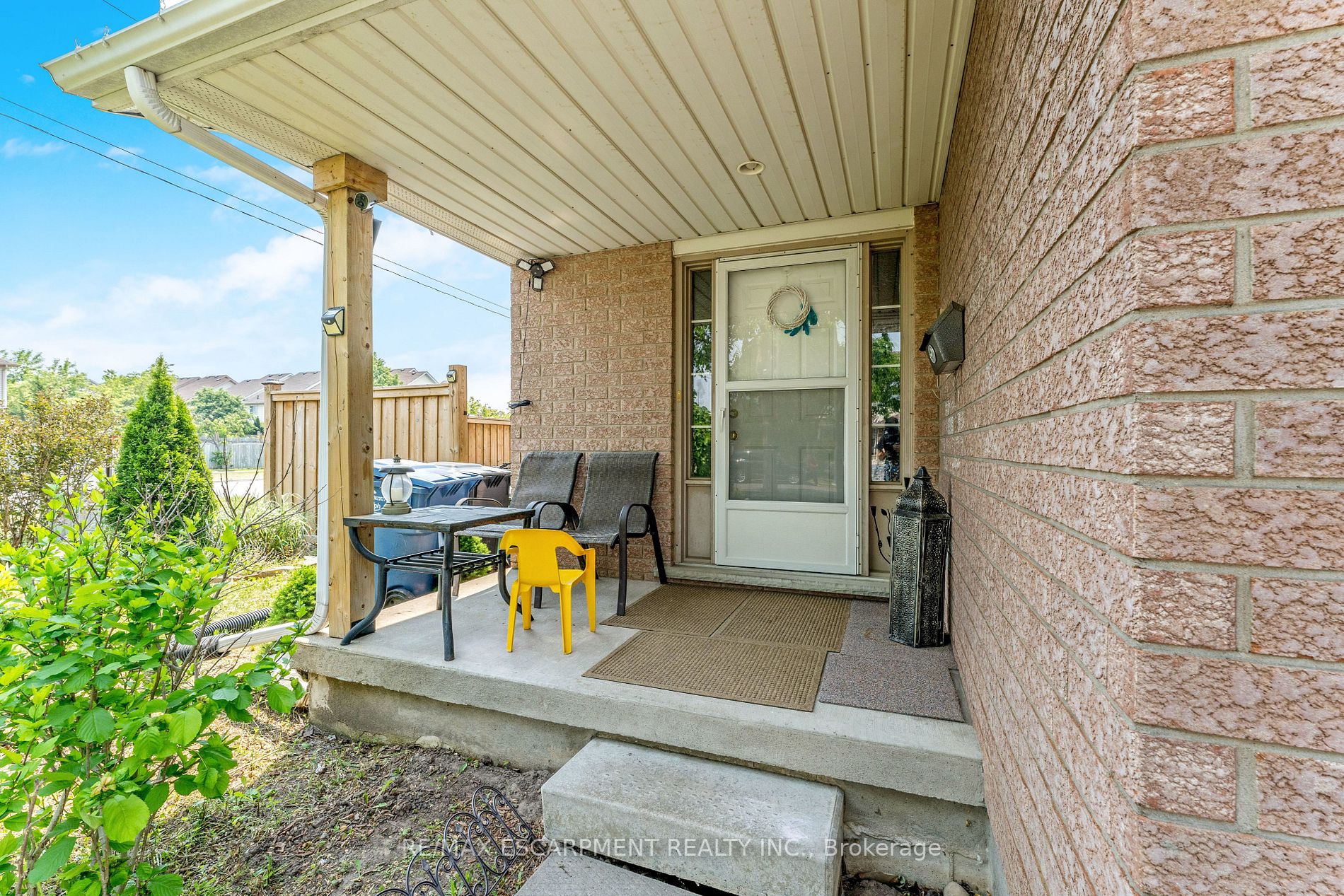 204 Silurian Dr