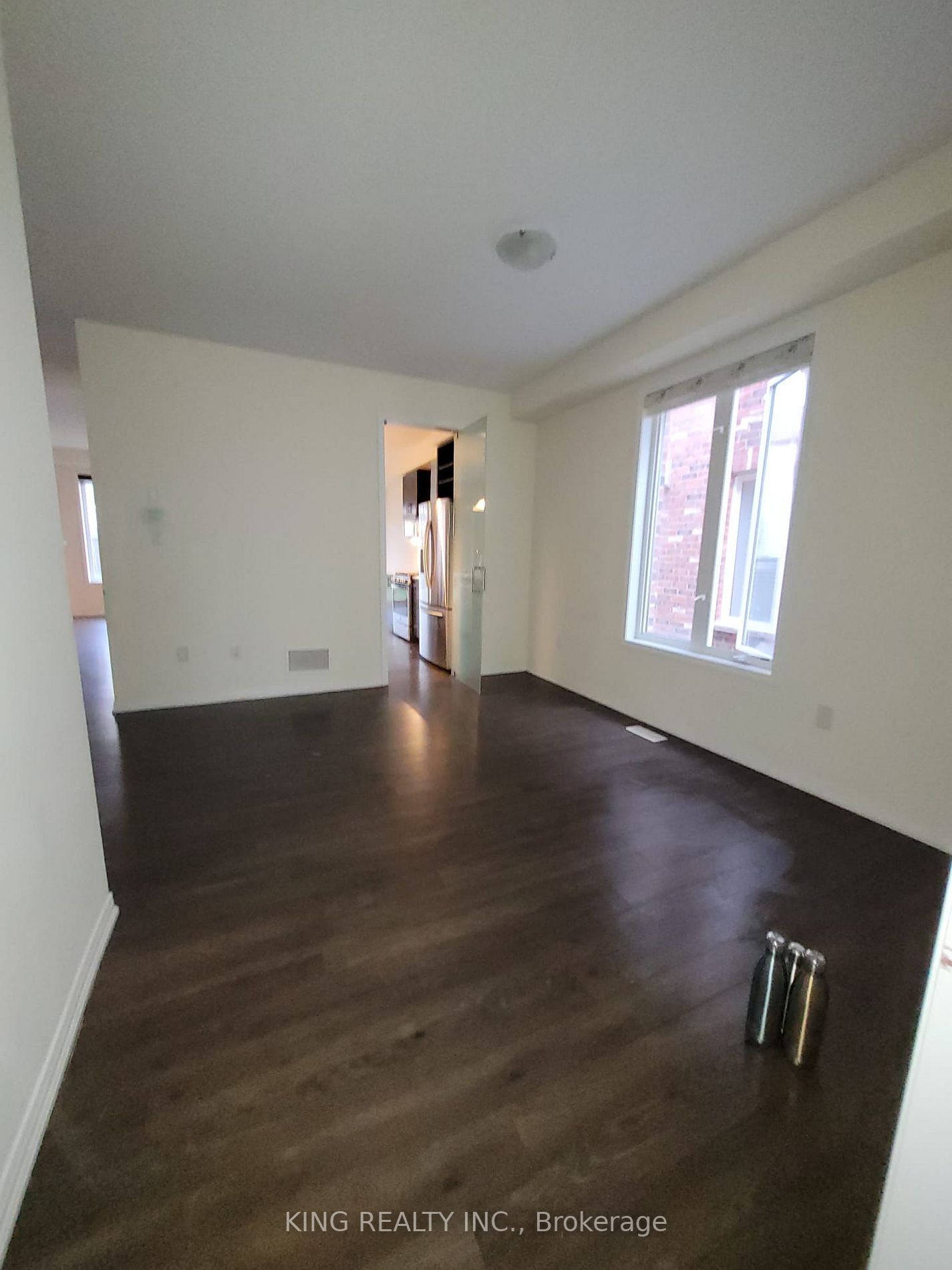 33 Pollard St