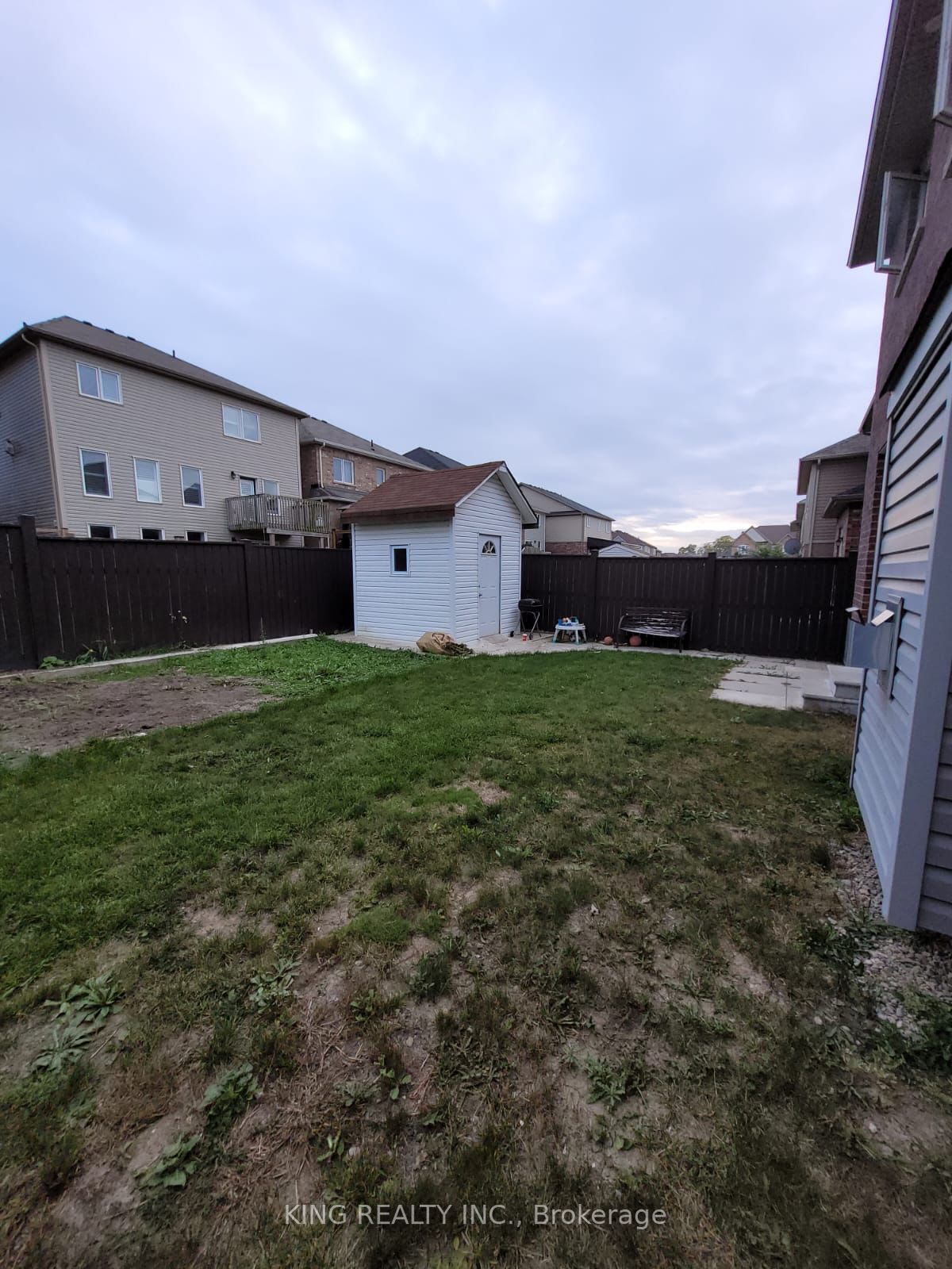 33 Pollard St