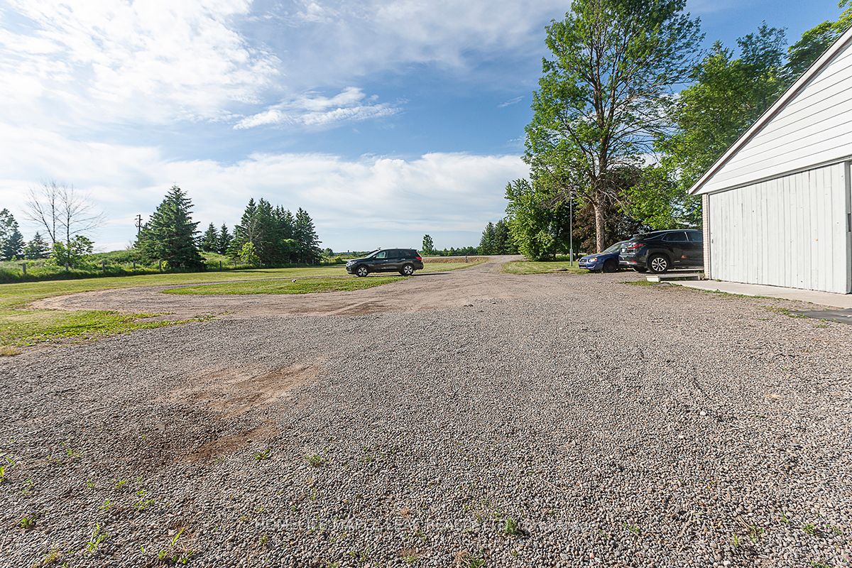 247066 Side Rd 5 Side Road