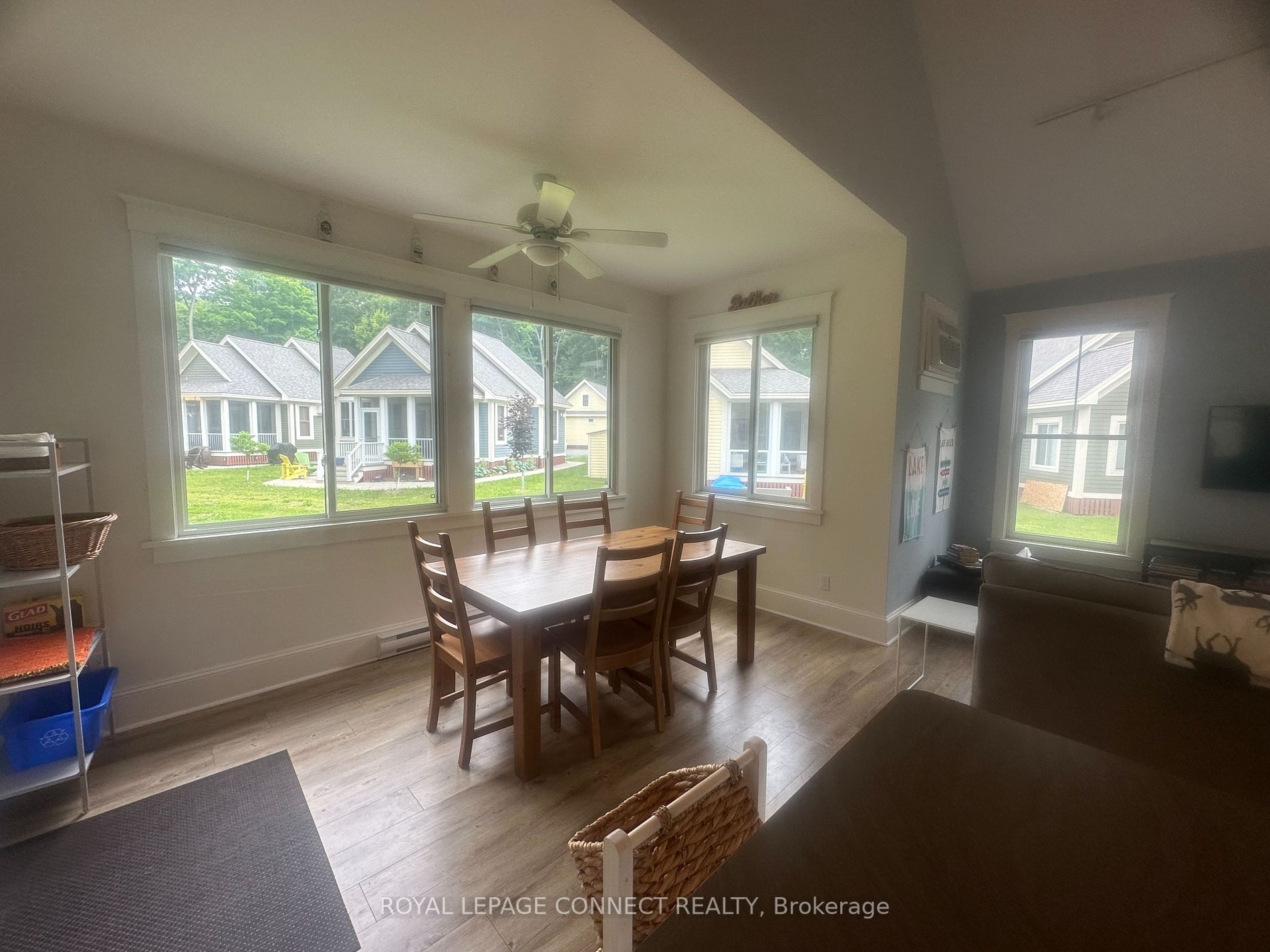 11 Hollow Lane, #219