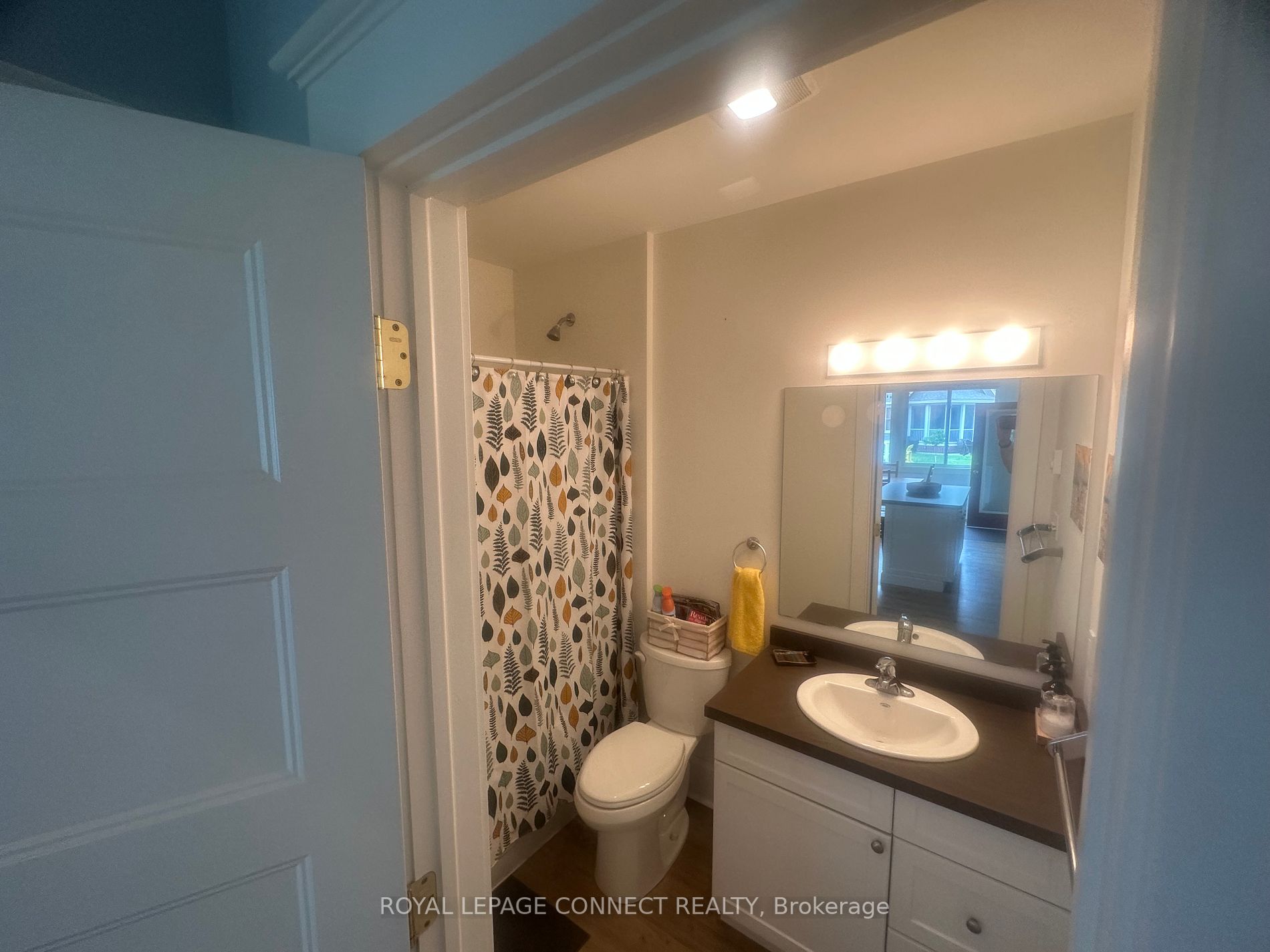 11 Hollow Lane, #219