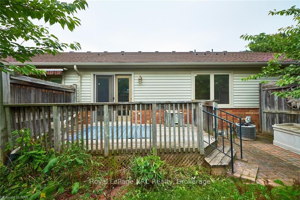 35 Wentworth Dr, #9