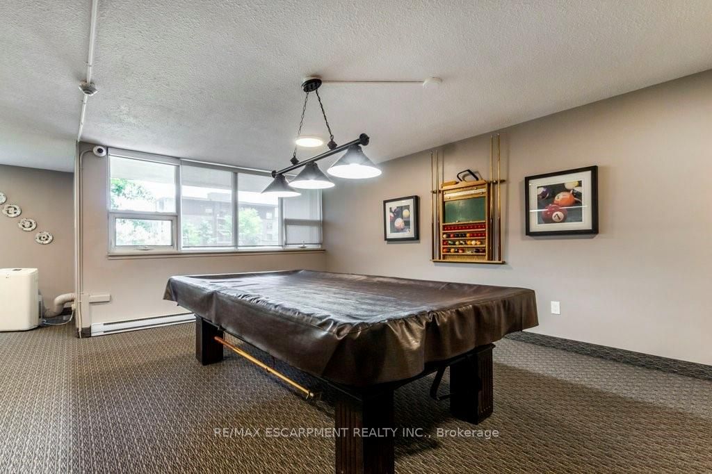 500 Green Road, #705