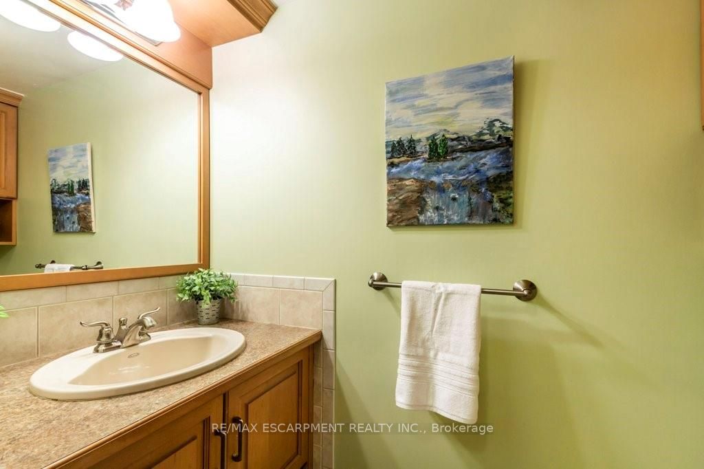 500 Green Road, #705