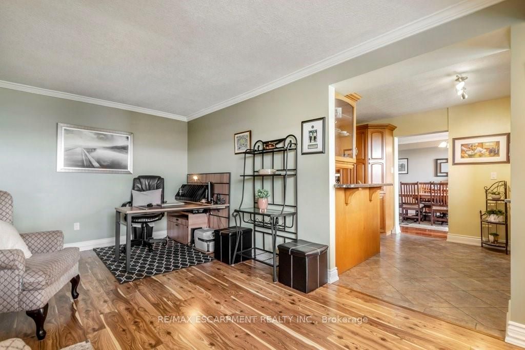 500 Green Road, #705