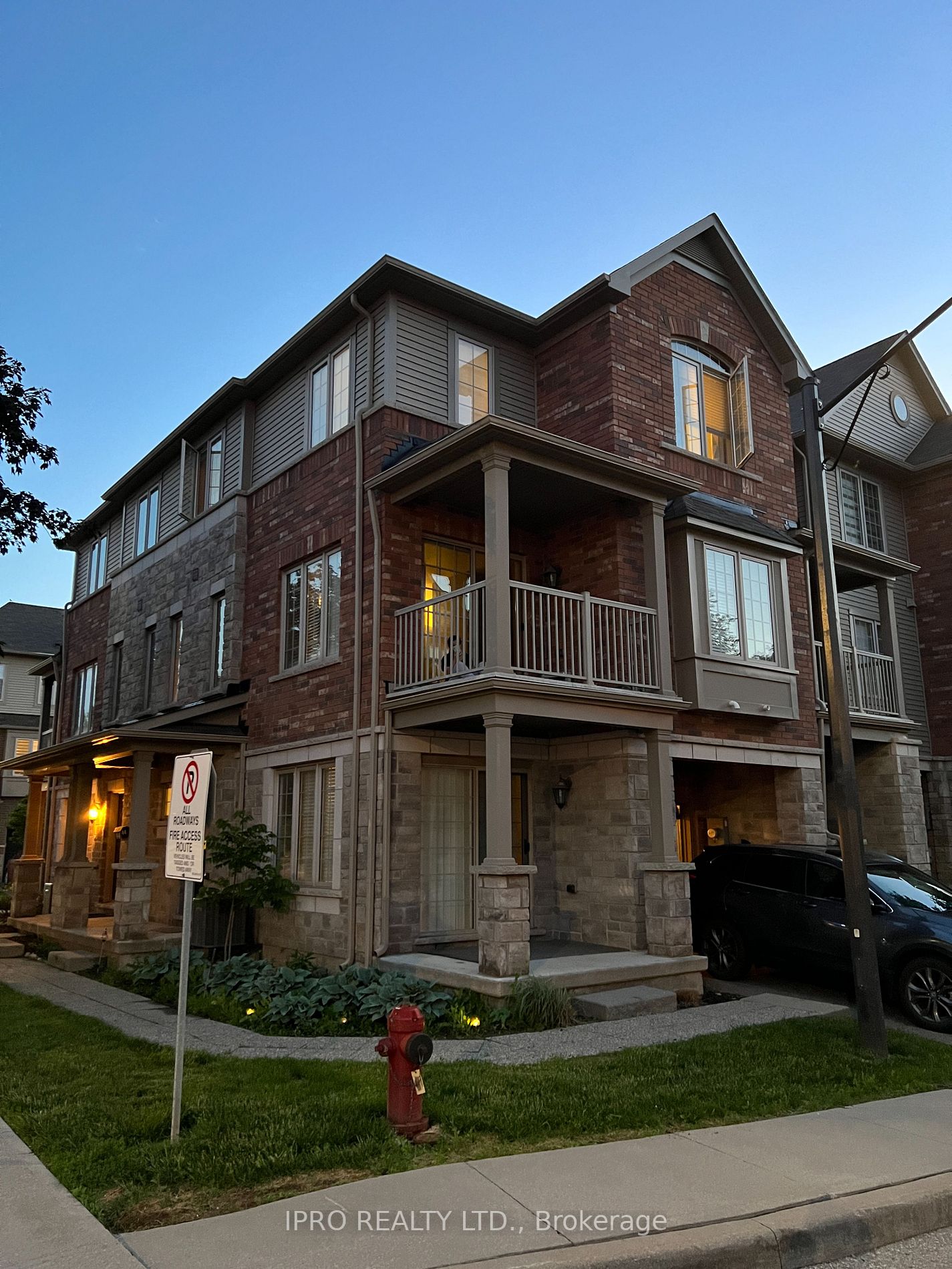 257 Parkside Dr, #37