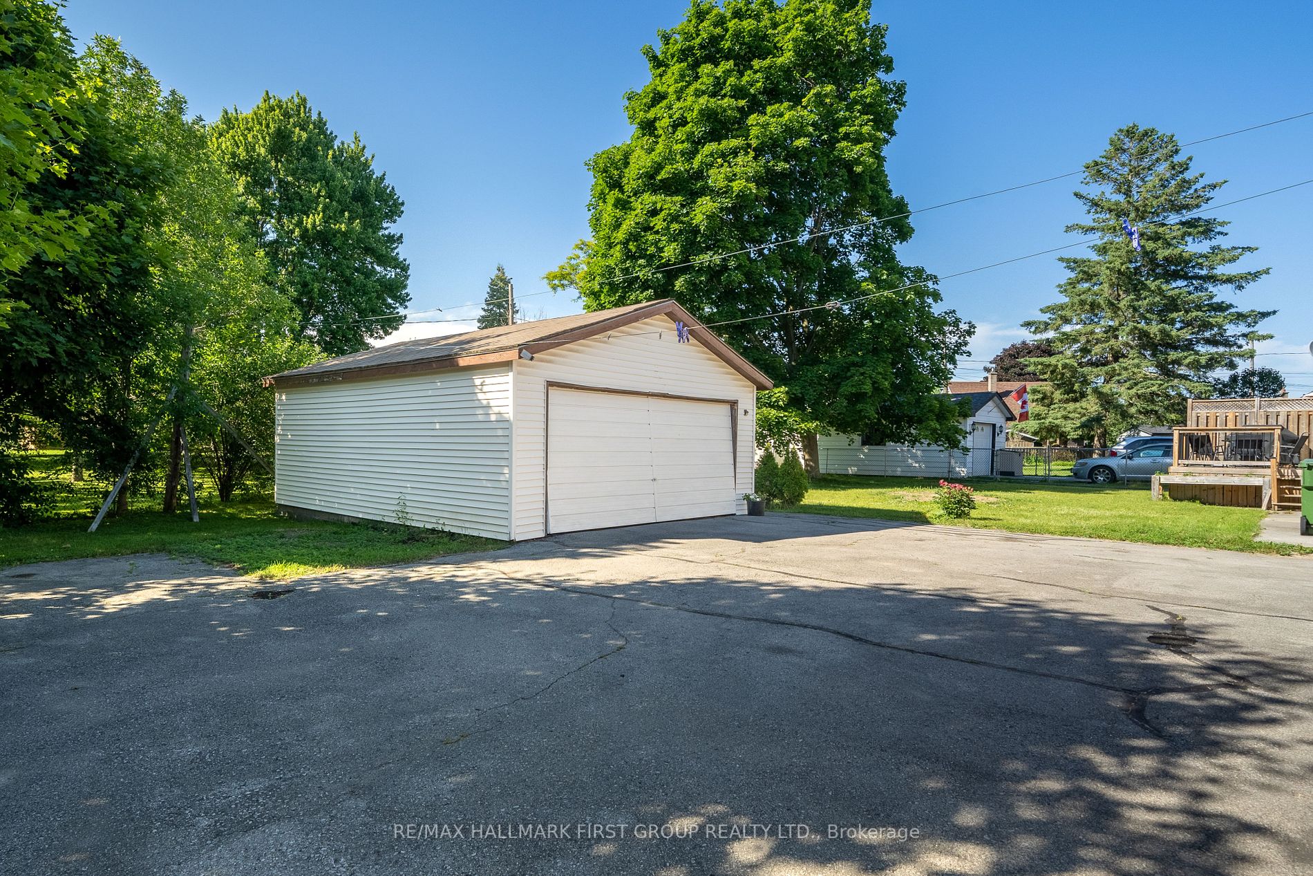 193 Marilyn Ave