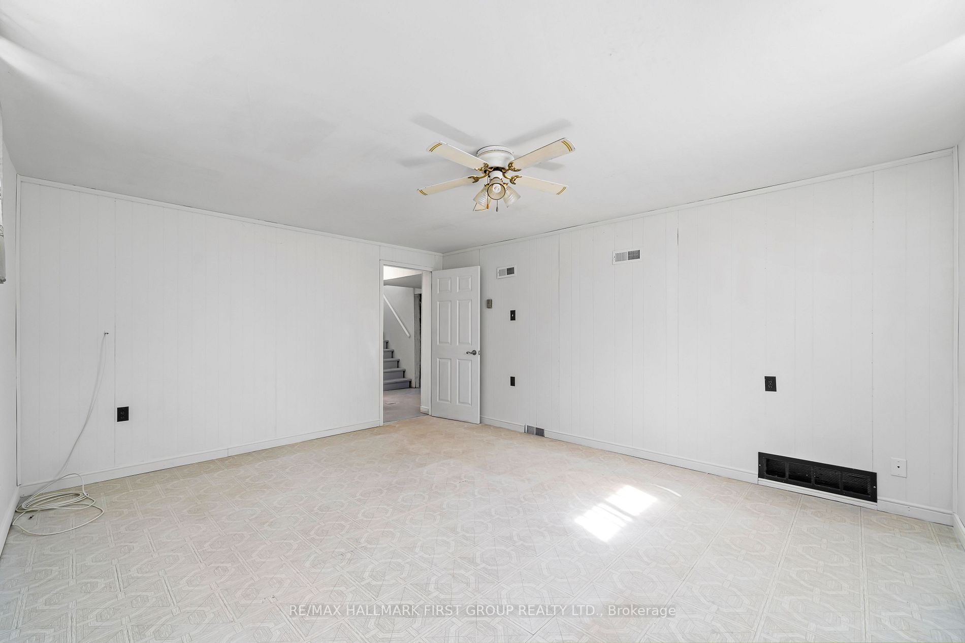 193 Marilyn Ave