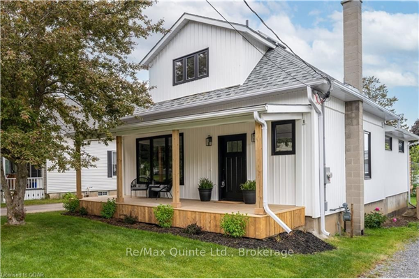 393 Main St, Prince Edward County