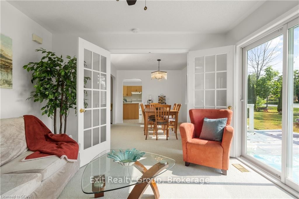 32 Heritage Dr