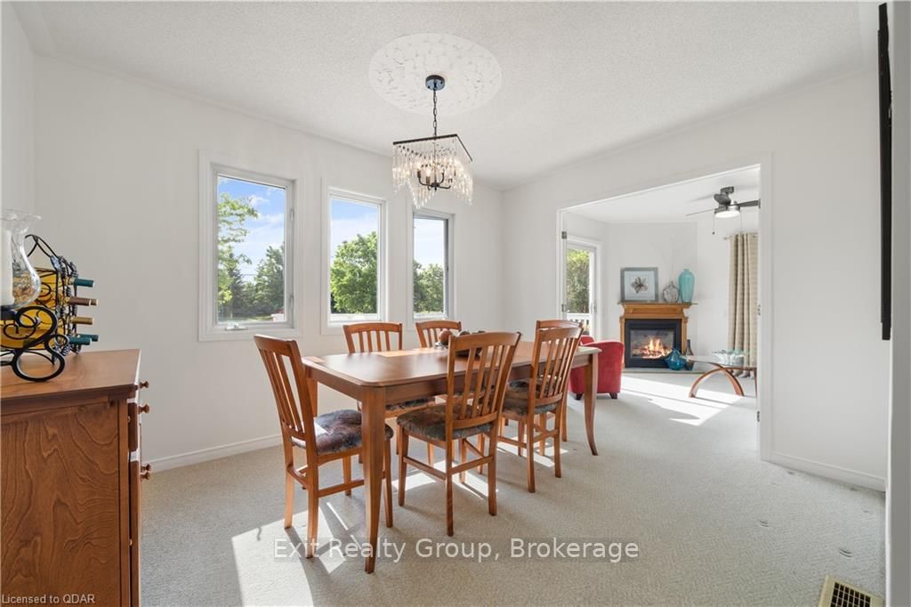 32 Heritage Dr