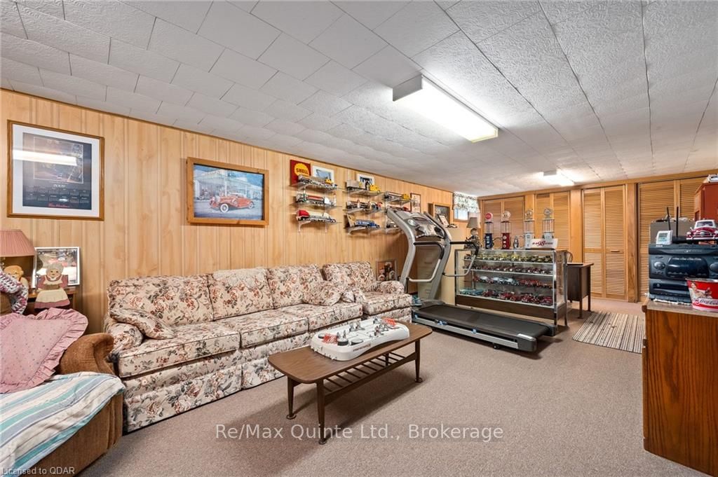 257 Elmbrook Rd