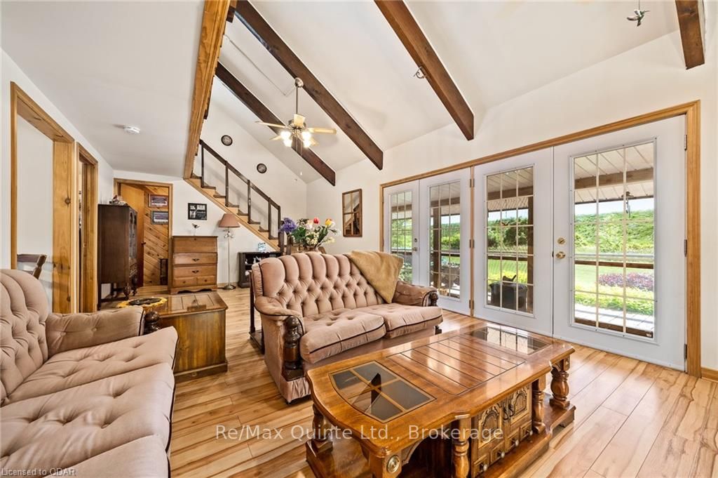 257 Elmbrook Rd