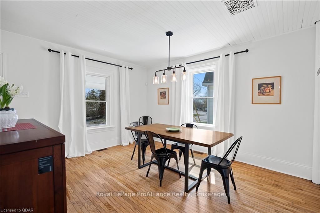 3 Corey St