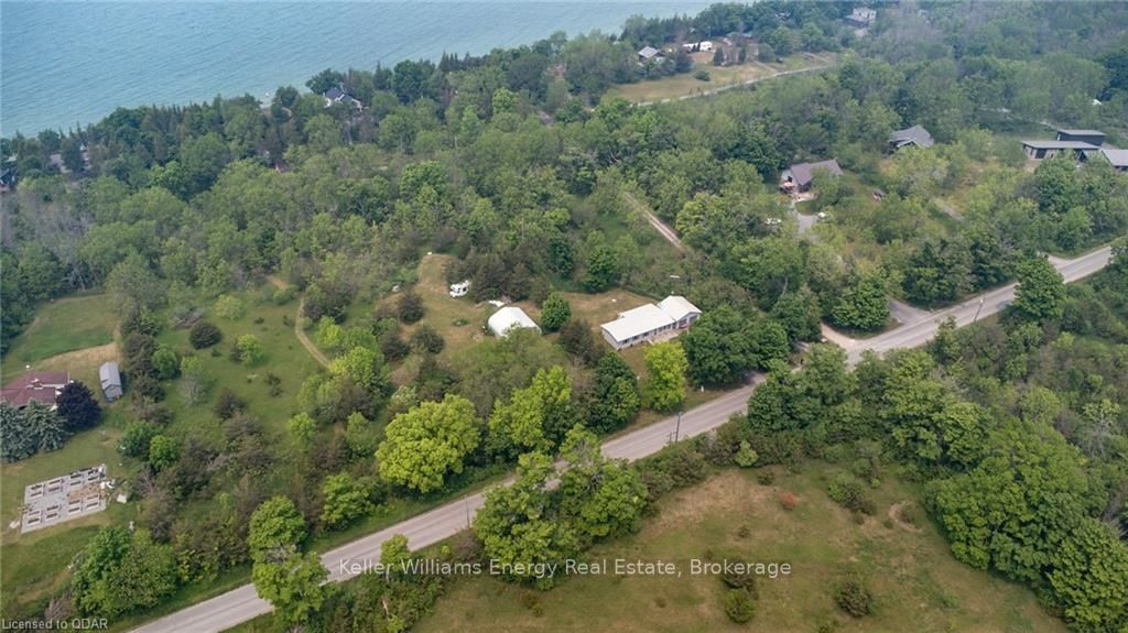 292 Salmon Point Rd