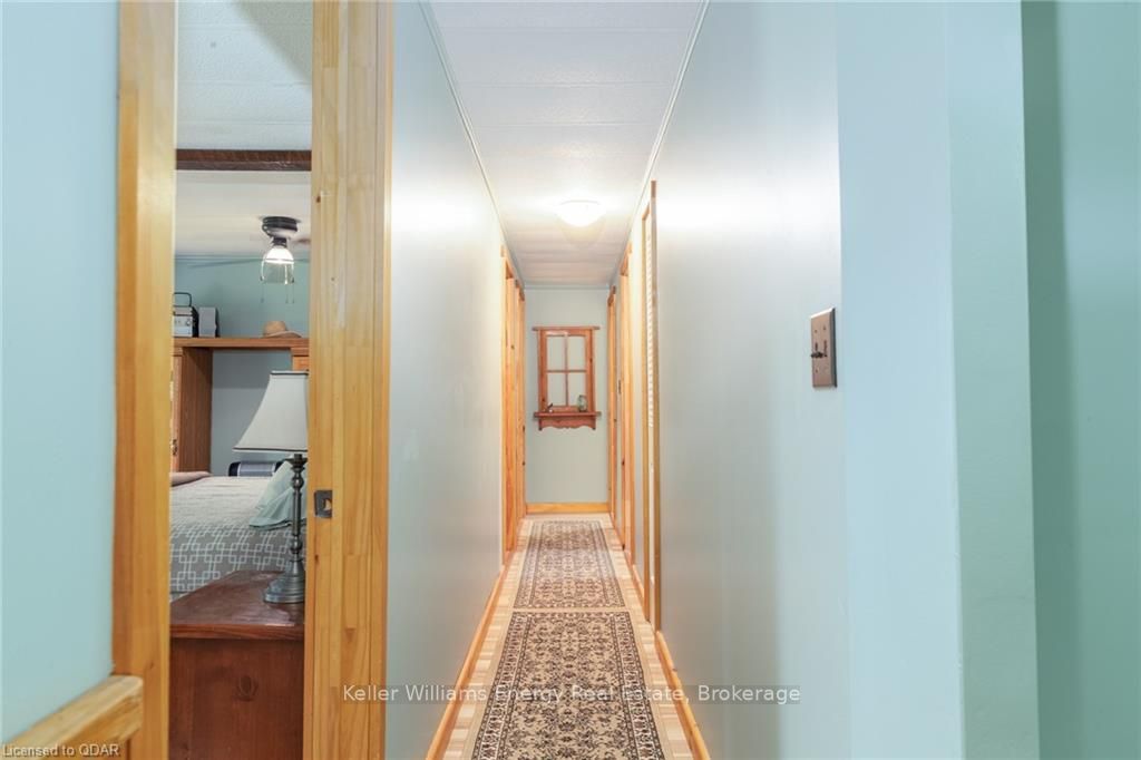 292 Salmon Point Rd