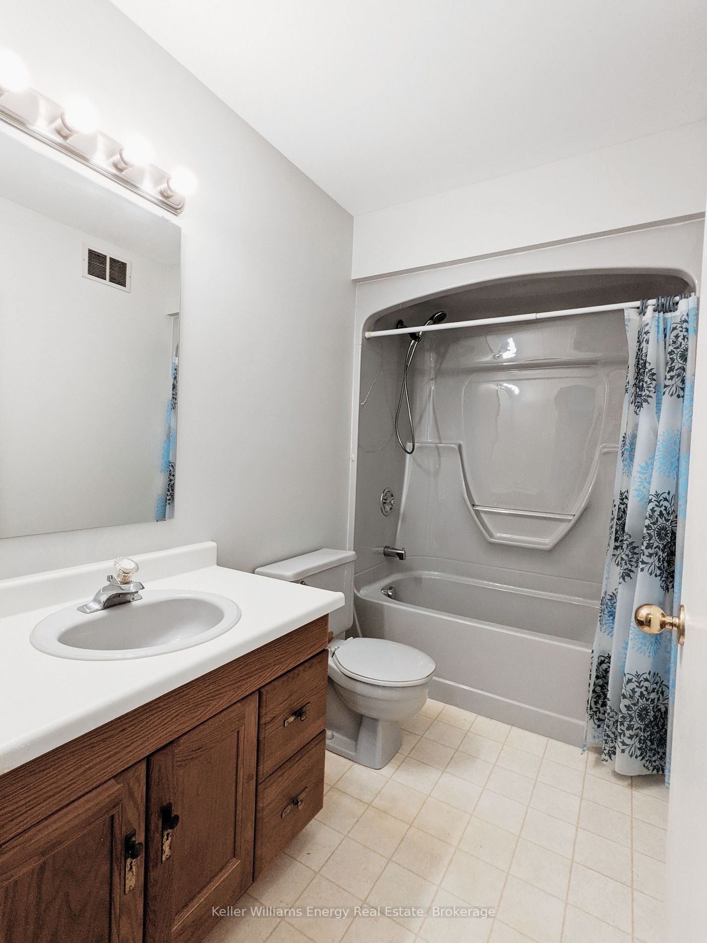 13 Harbourview Cres Cres