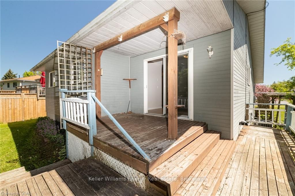 13 Harbourview Cres Cres
