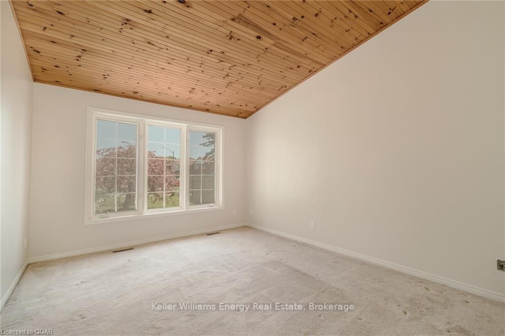 13 Harbourview Cres Cres