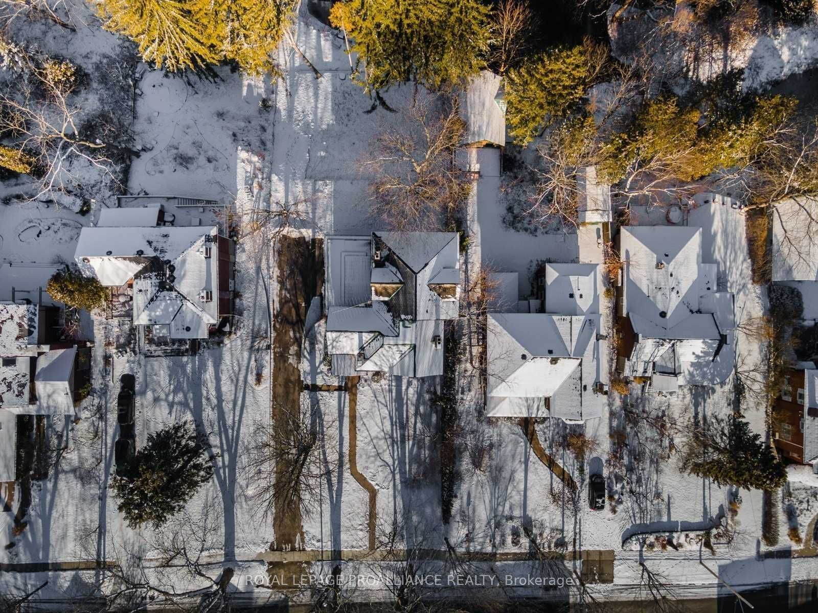 28 Bedford St