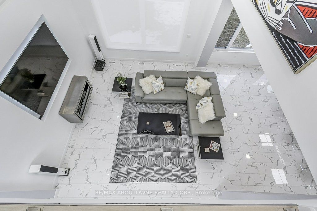 532 Jones Rd