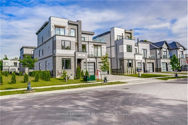 532 Jones Rd, Hamilton