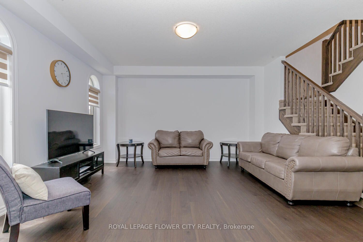 453 Blackburn Dr