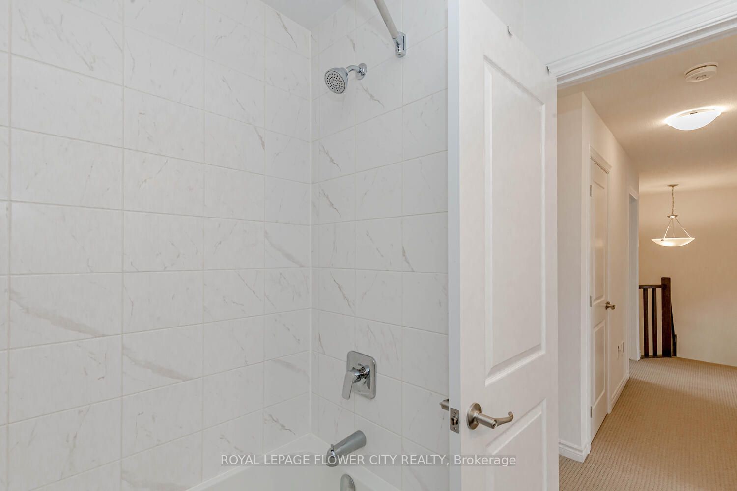 453 Blackburn Dr