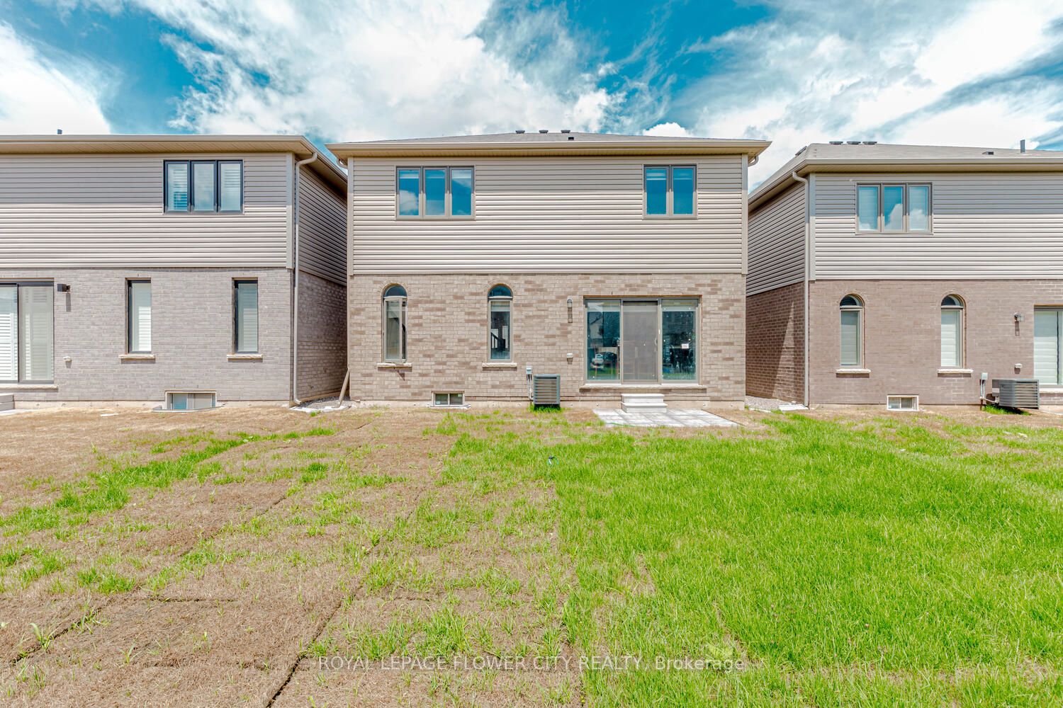 453 Blackburn Dr