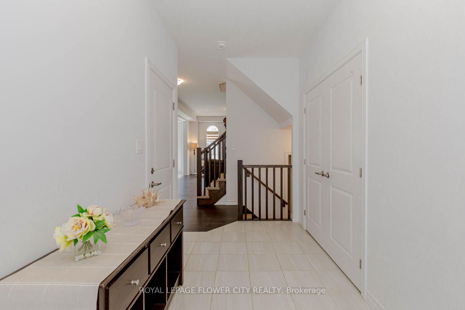 453 Blackburn Dr