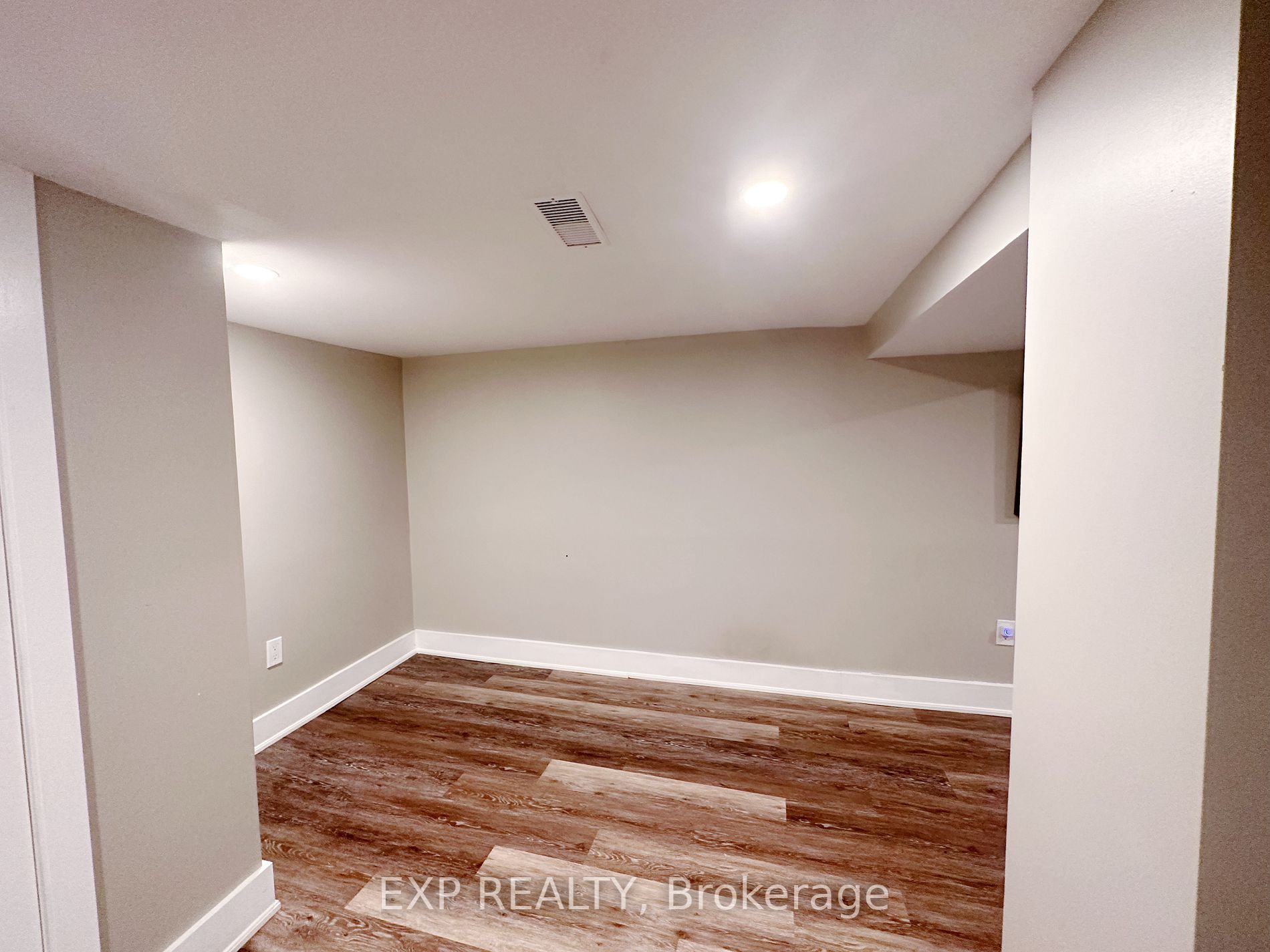 29 Ashley St