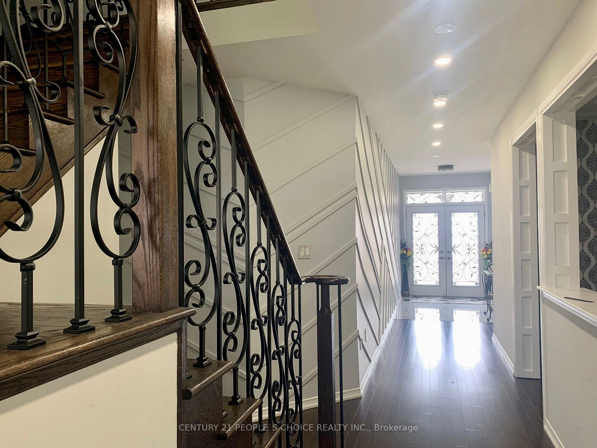5 Burgess Cres