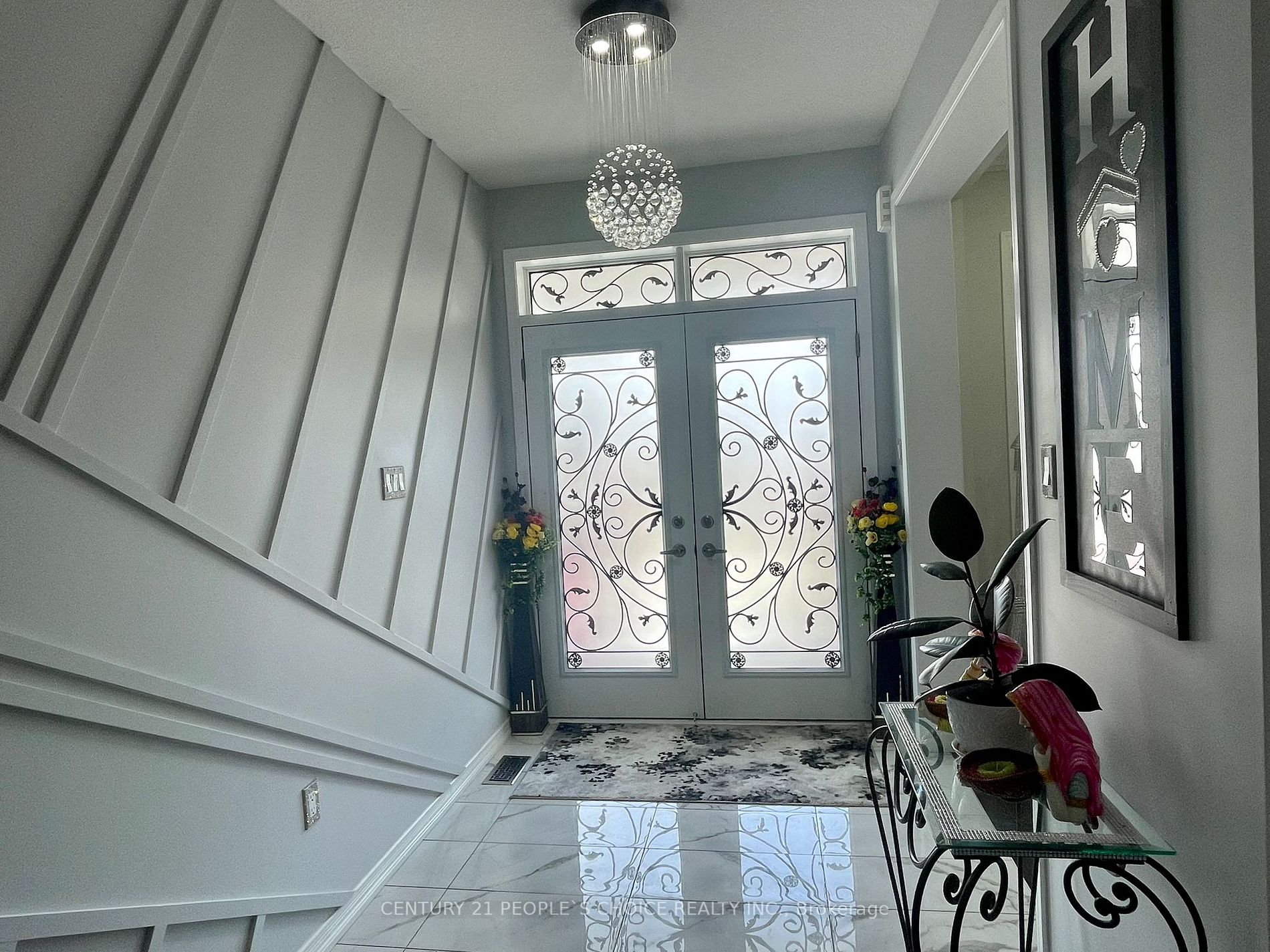 5 Burgess Cres