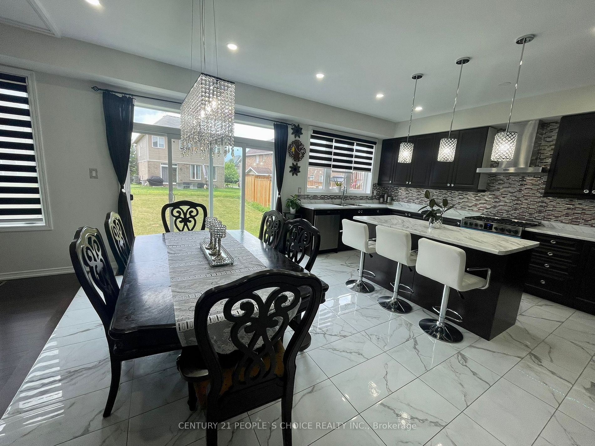 5 Burgess Cres