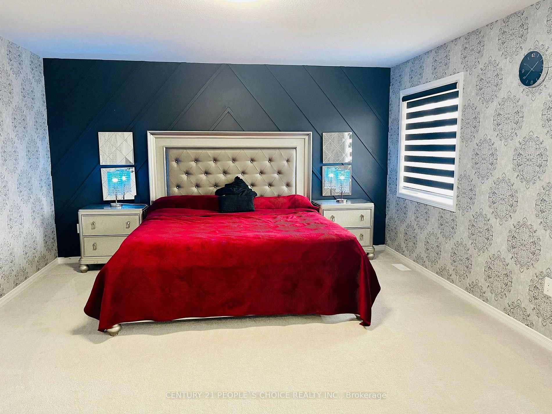 5 Burgess Cres
