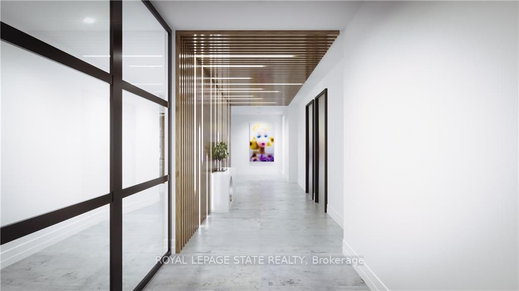 600 North Service Road, #212