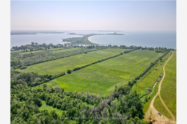 676 Barcovan Beach Rd, Quinte West