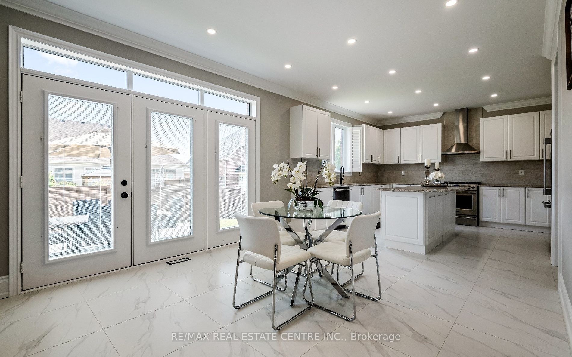 51 Anderson Avenue