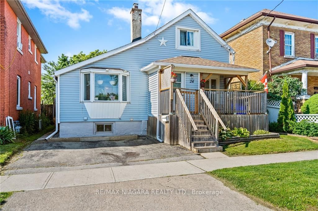 24 Park St