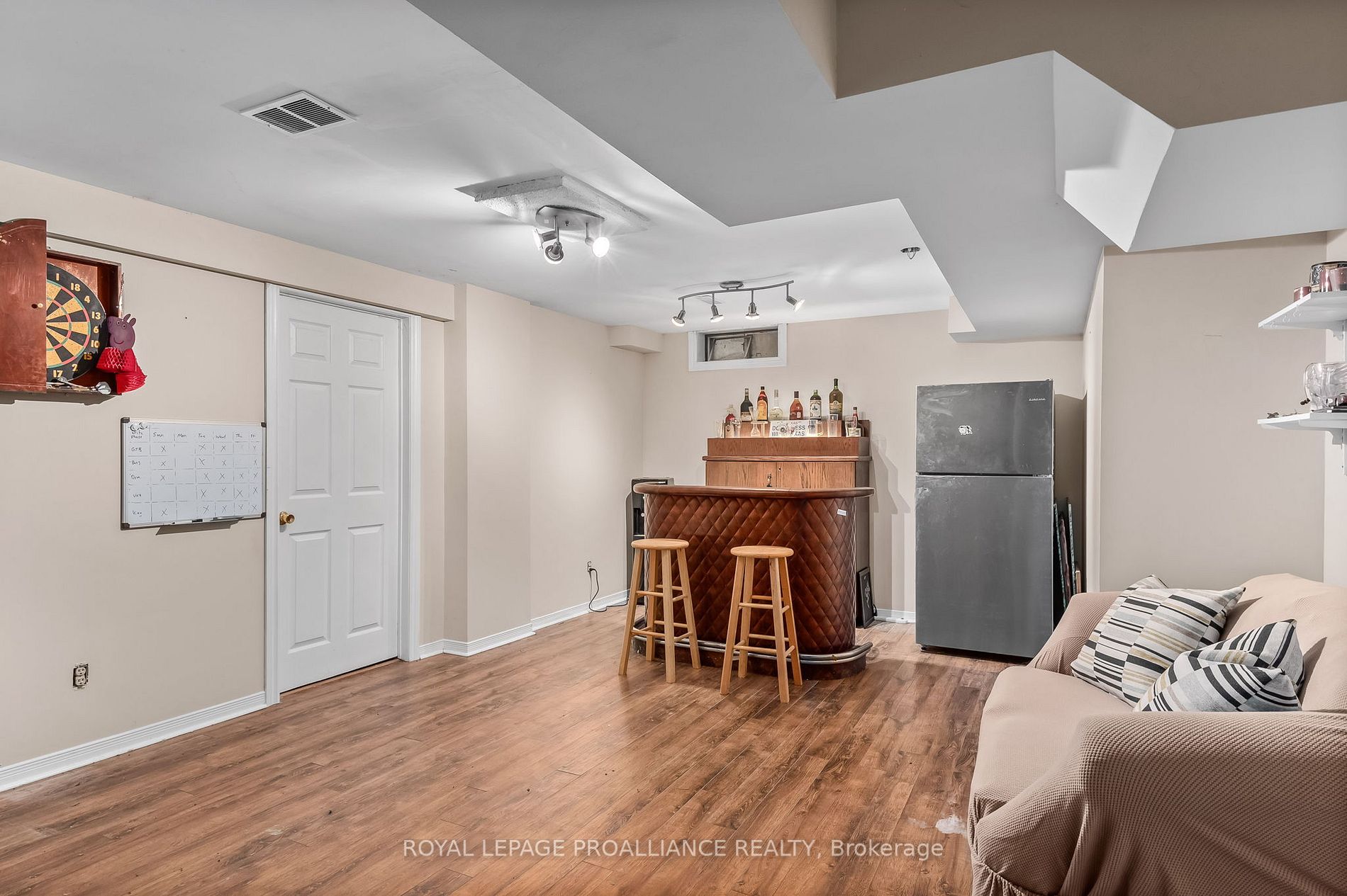 Listing X6628866 - Large Photo # 33