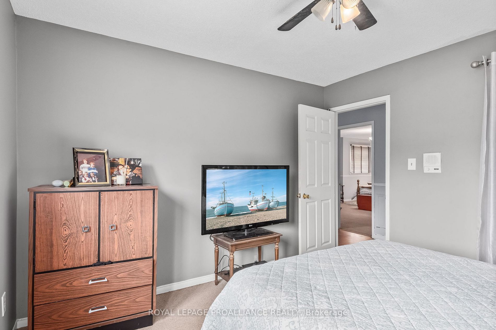 Listing X6628866 - Large Photo # 31