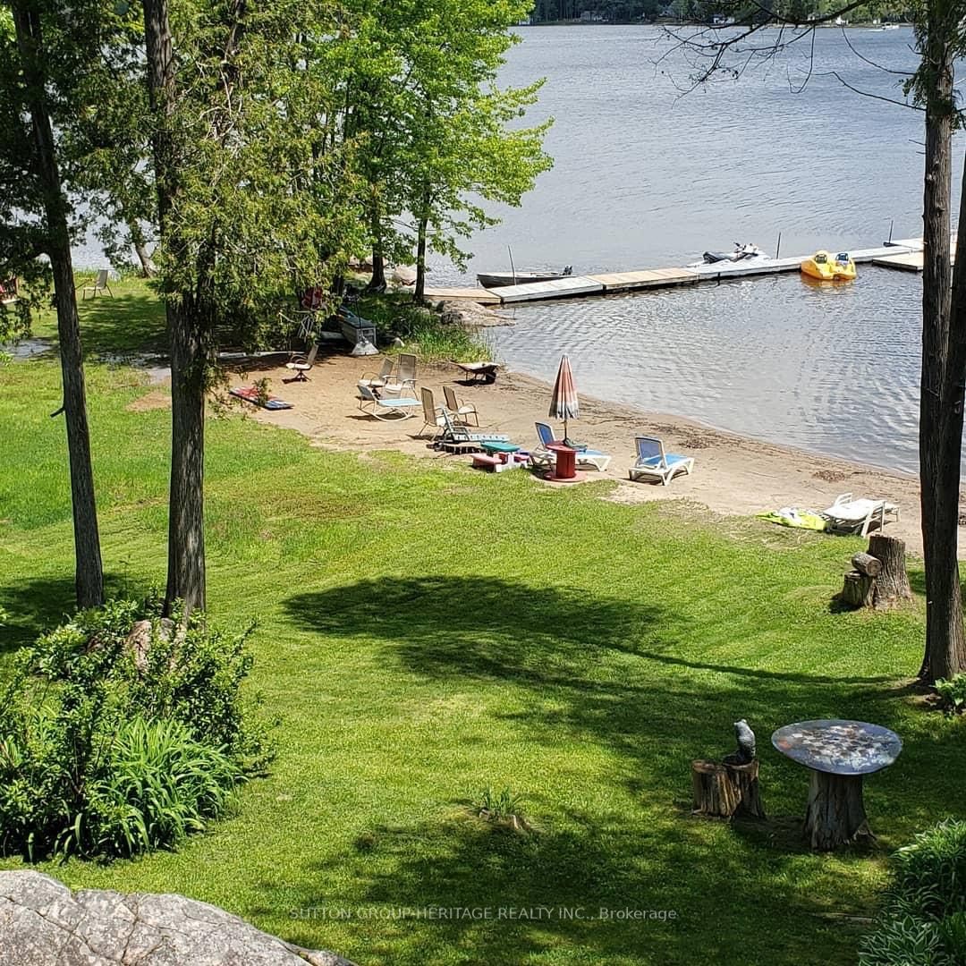15 Cedar Nook Road