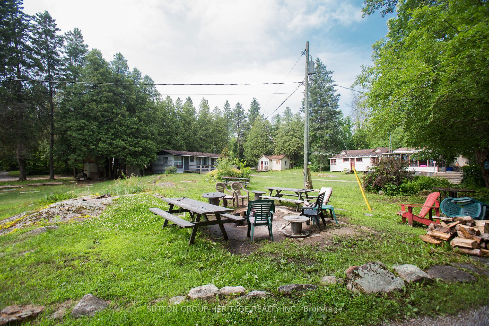 15 Cedar Nook Road