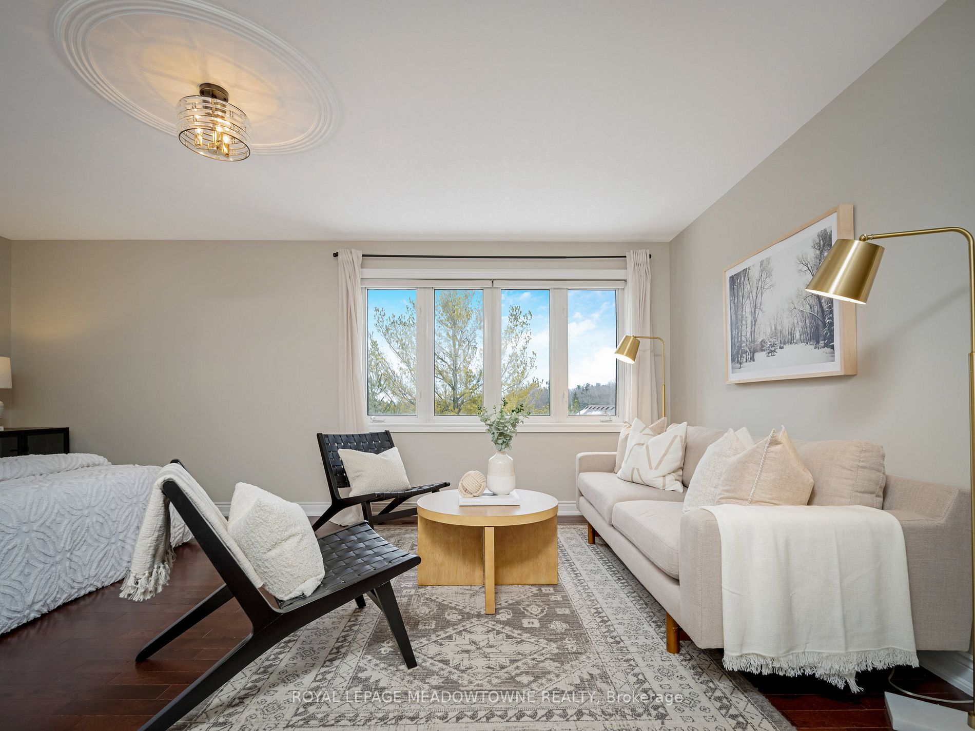 9 Palomino Dr