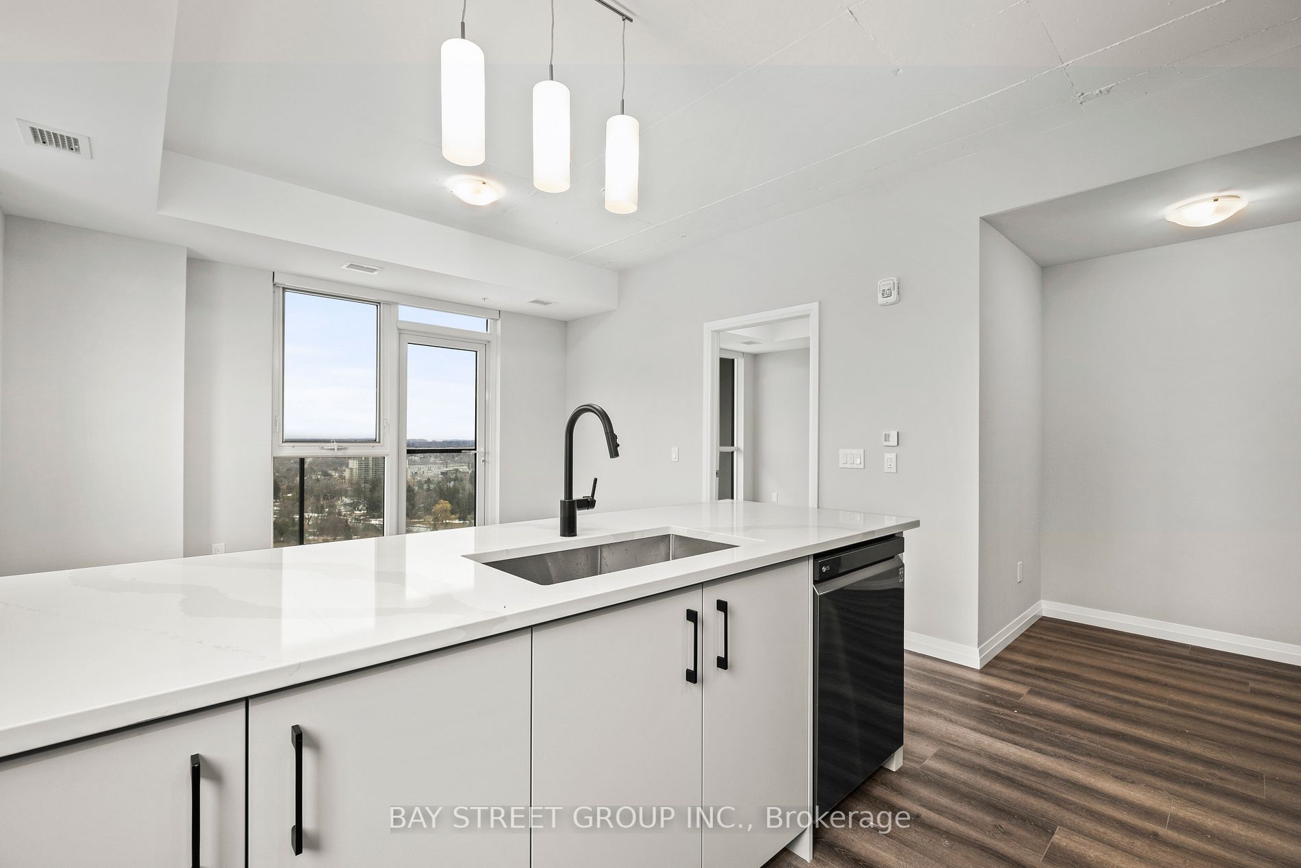 108 Garment St, #2202