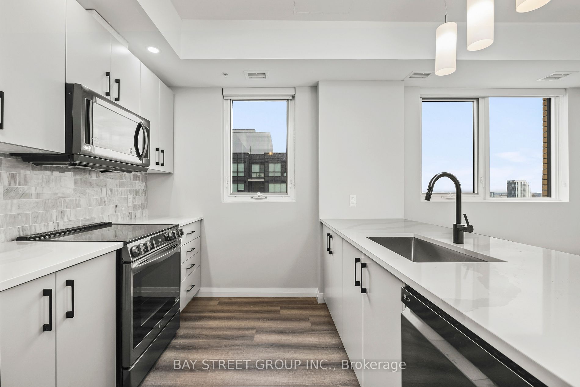 108 Garment St, #2202