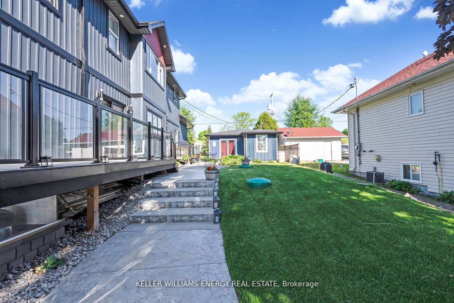 233 SNUG HARBOUR Road